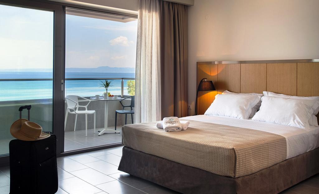 Ostria Sea Side Hotel Hanioti Exterior photo