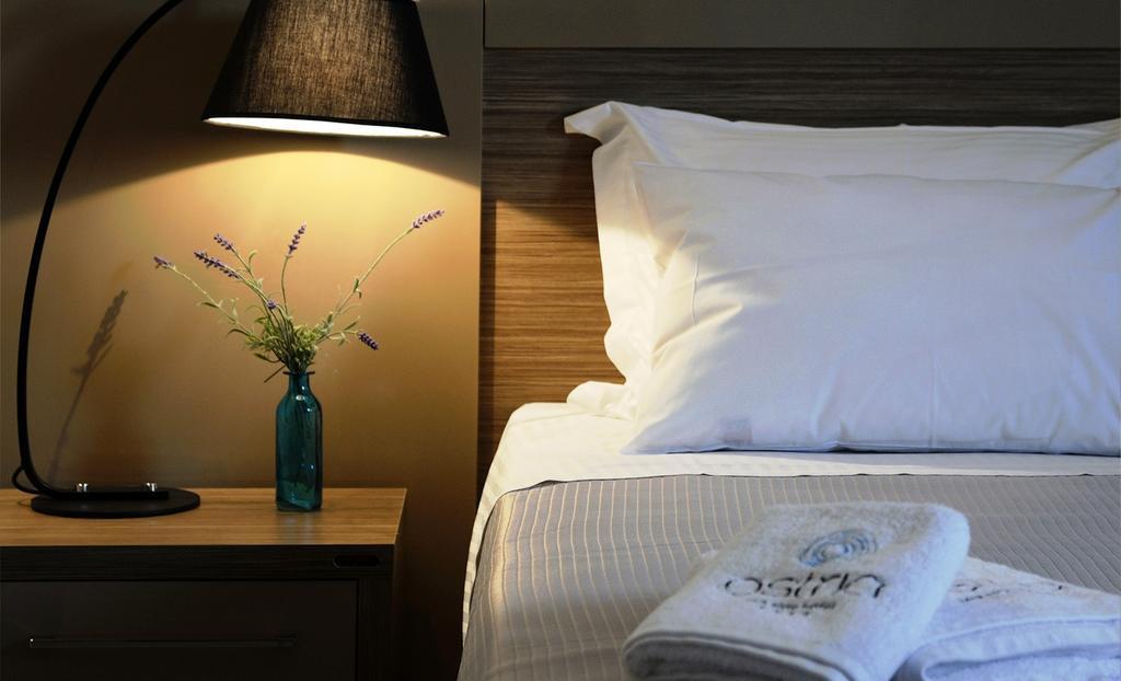 Ostria Sea Side Hotel Hanioti Room photo